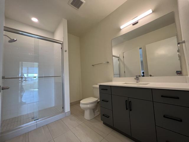 Foto del edificio - 1 bedroom in Des Plaines IL 60016