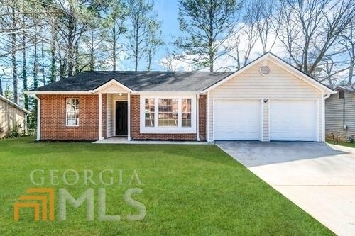 Foto del edificio - 3911 Wood Path Ln