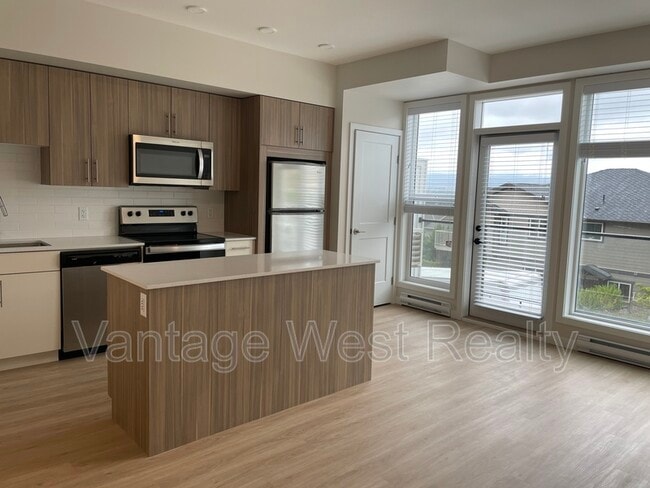 Building Photo - 685-685 Boynton Pl