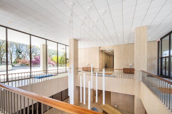 Foto del edificio - 1425 4th St SW