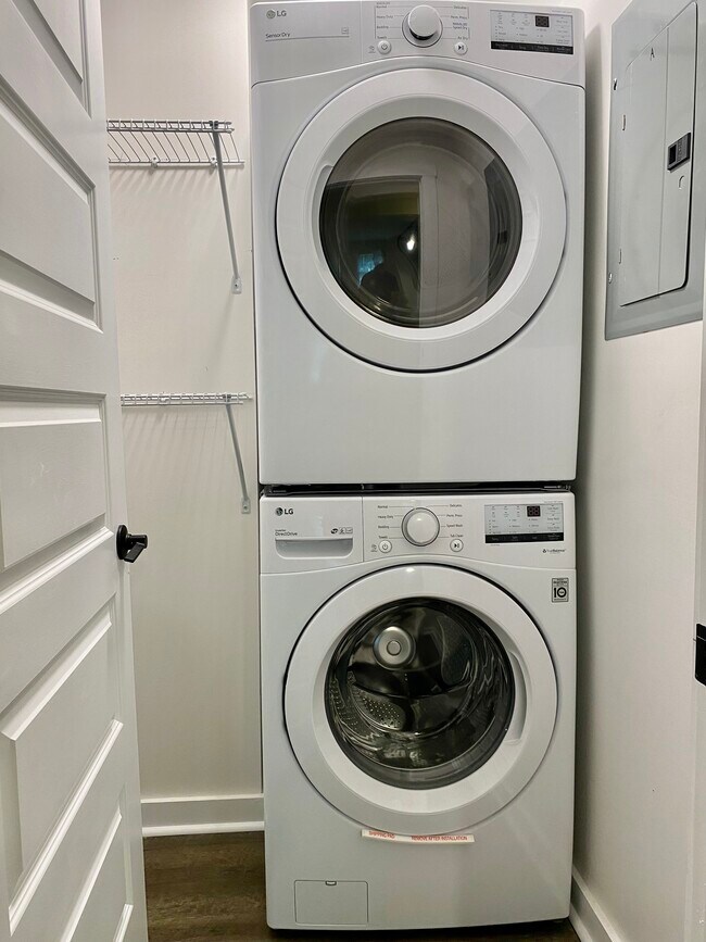 Foto del edificio - 82 Bradley Branch Rd