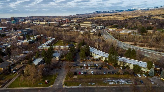 Creek Bend Apartments Boise Id