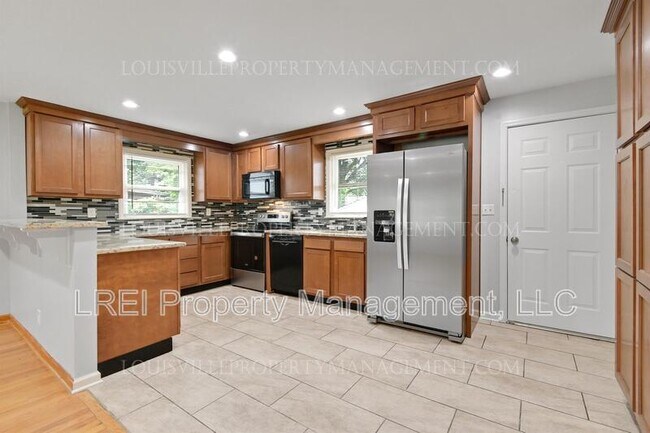 Foto del edificio - 4007 Blossomwood Dr