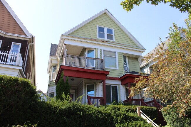 Foto del edificio - 2621 S Howell Ave