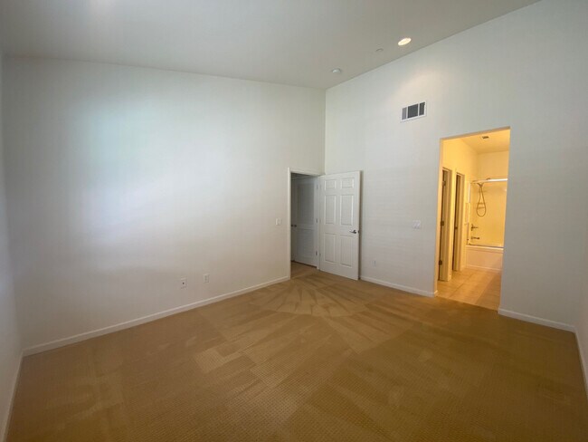 Building Photo - 1625 Mabury Rd