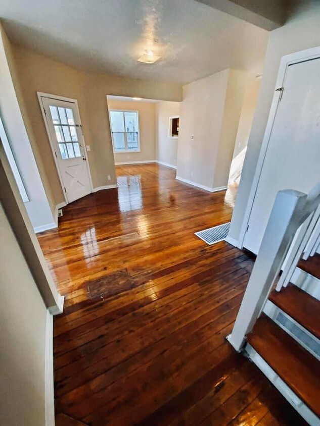 4411 Davenport St, Omaha, NE 68131 House Rental in Omaha, NE