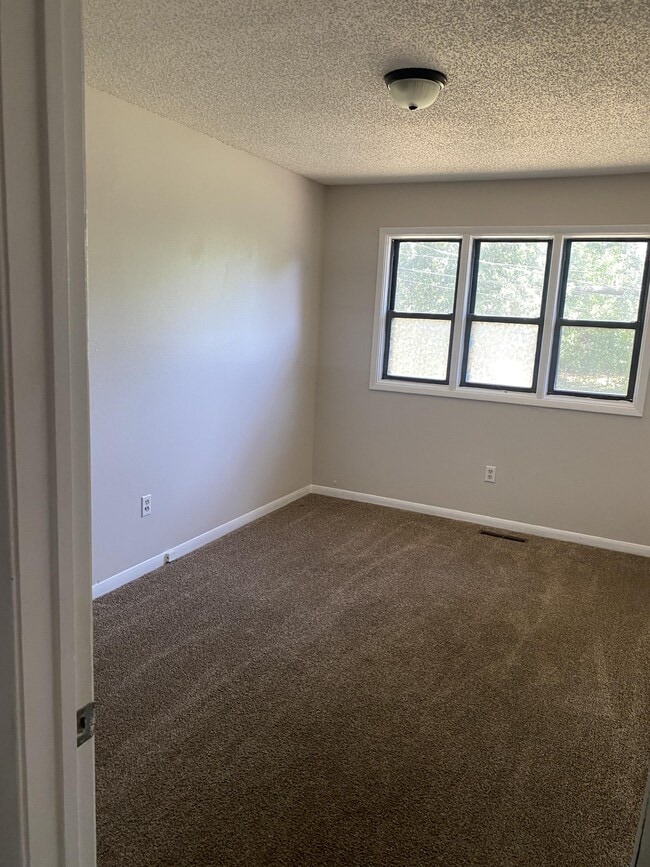 Building Photo - 6613 Montara Northway