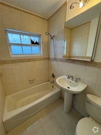 Building Photo - 200 NW 63rd Ave