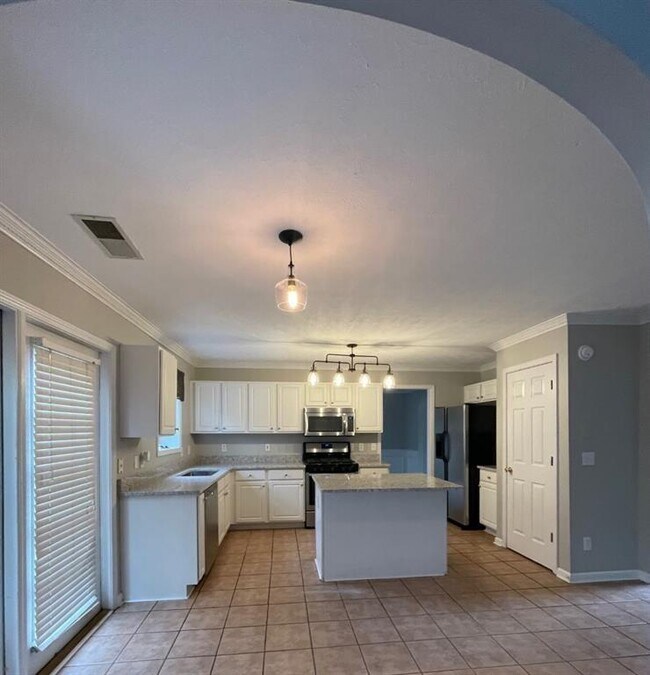 Foto del edificio - 3797 Seattle Pl NW