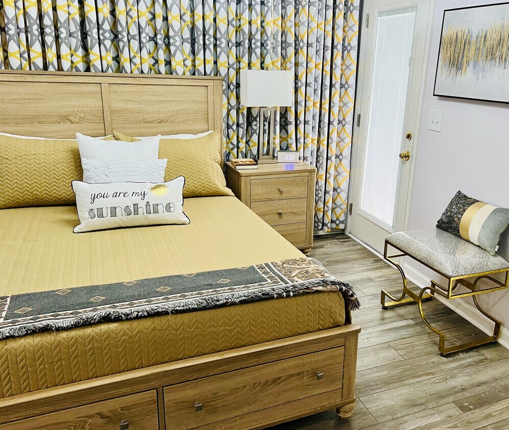 Foto principal - 325 Pendleton St NW
