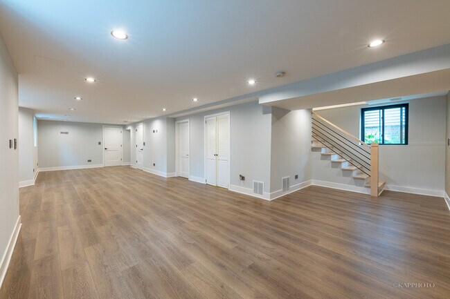 Foto del edificio - 4200 N Monticello Ave