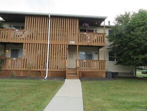Building Photo - 41 Weathervane Dr