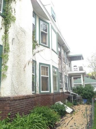Building Photo - 3237 Dupont Ave S