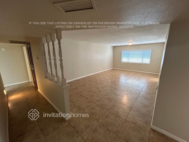 Building Photo - 5301 W Wood Dr