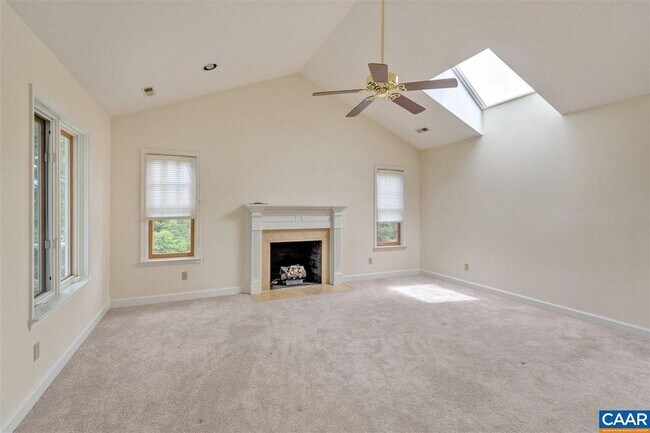 Building Photo - 1803 Beaver Ridge Rd