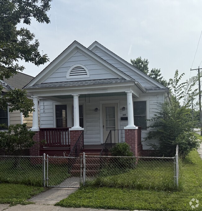 Building Photo - 3115 Madison Ave