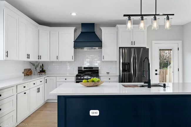 Foto del edificio - 4023 Faith Ln