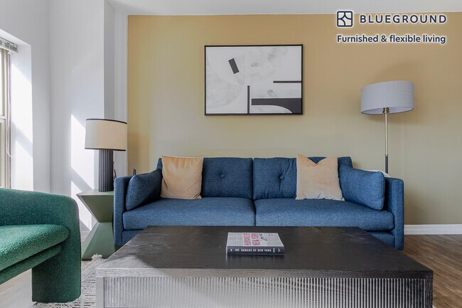 Foto del edificio - 8 W Chestnut St