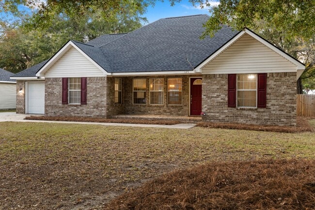 Building Photo - 125 Crossing Cir