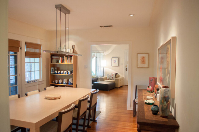 Dining room - 951 N La Jolla Ave