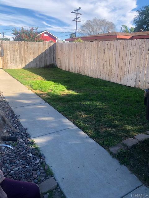 Foto del edificio - 4557 Clairemont Dr