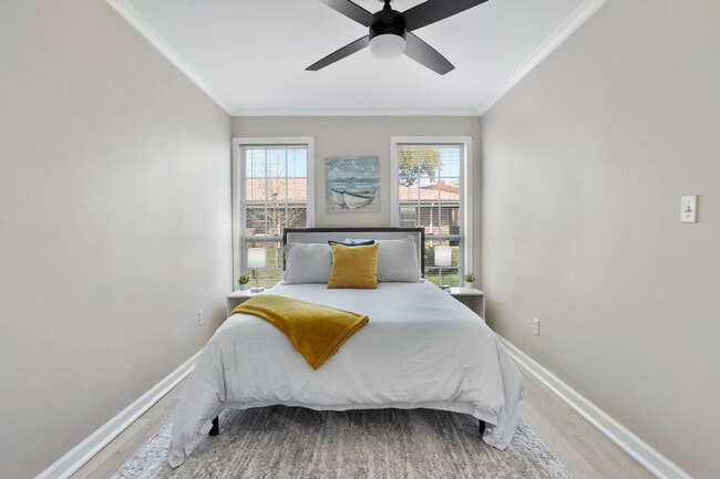 Building Photo - 426 Russell Ave