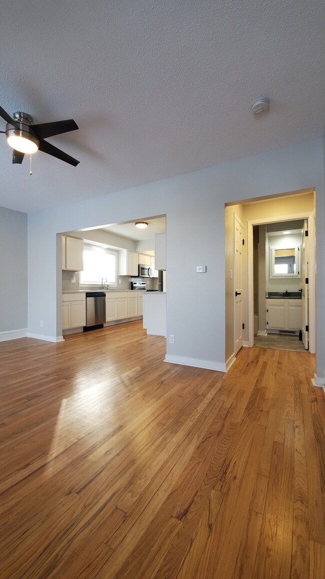 Foto del edificio - 1232 11th St NW