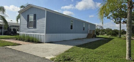 Building Photo - 31 Victoria Ln