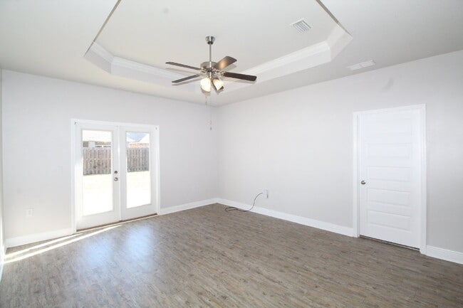Foto del edificio - Coming Soon! Pet-Friendly 3-Bed Home with ...