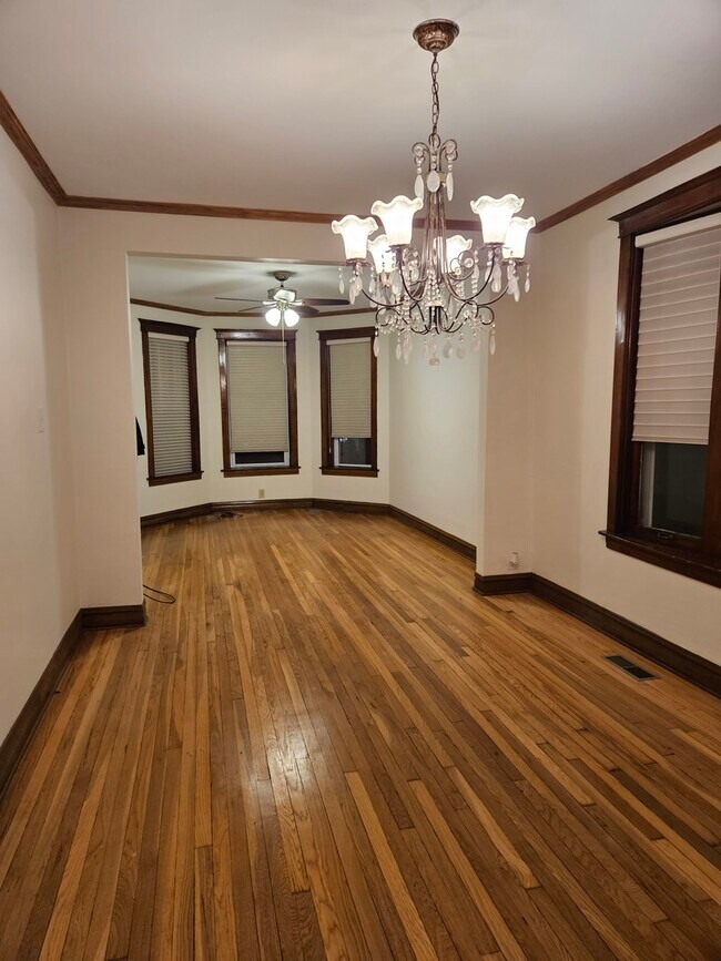 Foto del edificio - 2340 W Thomas St