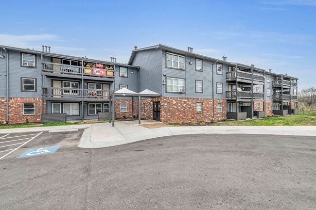 Building Photo - Lakeview II Apartments