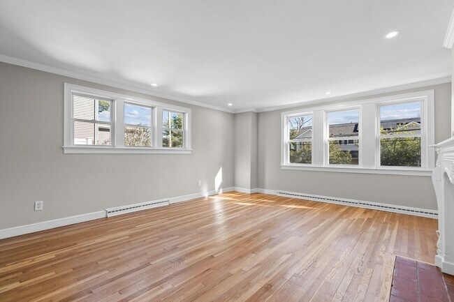 Foto del edificio - 9 Home Ave