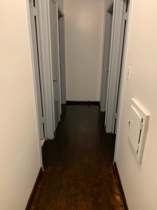 Foto del edificio - 4961 S 13th St