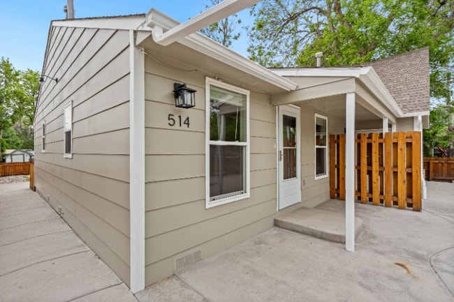 Foto del edificio - 514 E 1st St