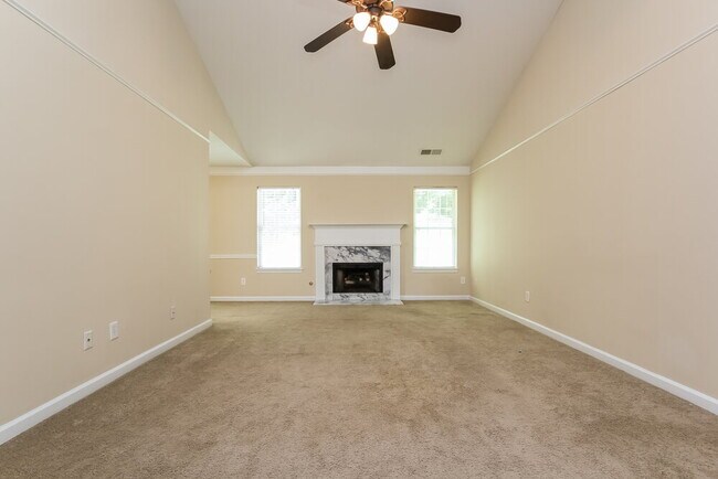 Foto del edificio - 1715 Heatherton Rd