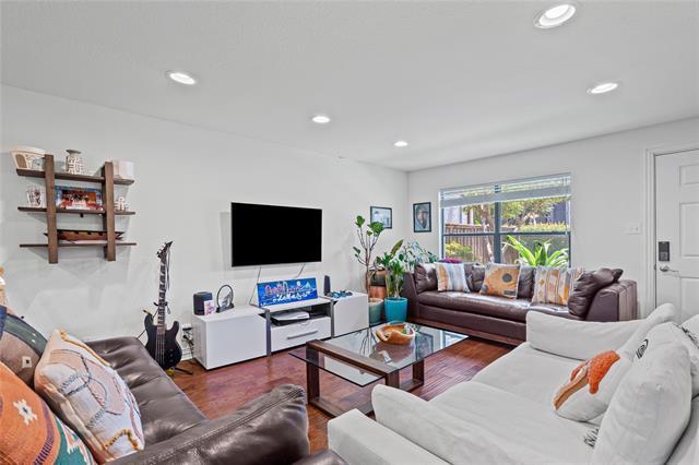 Foto del edificio - 2722 Knight St
