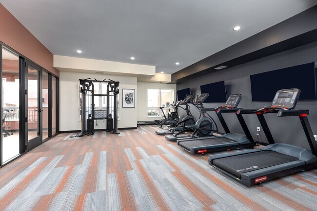 Interior Photo - Ovation