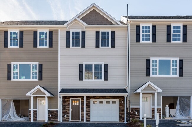 Townhome for rent in Crescent Ridge subdiv... - Townhome for rent in Crescent Ridge subdiv...