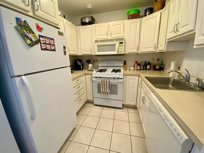 Foto del edificio - 111 W 8th St