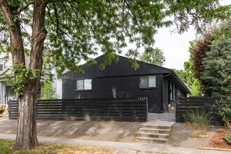 Building Photo - 1229 S 800 E