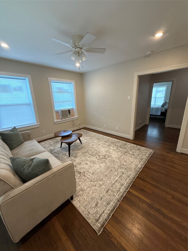 Foto del edificio - 4308 Leeland St