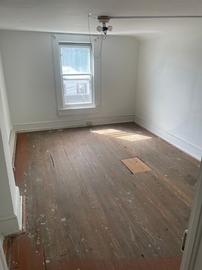 HABITACIÓN DE HUÉSPEDES - 275 Roosevelt St
