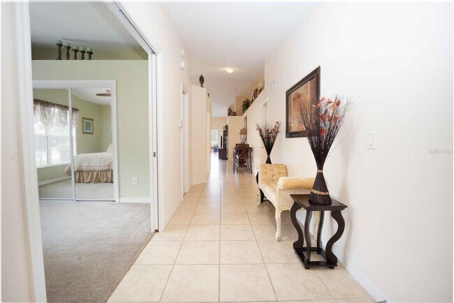 Foto del edificio - 5168 Harbour Dr