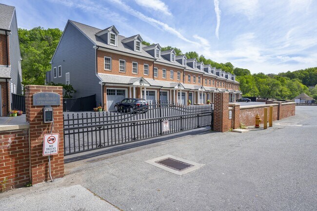 Foto del edificio - 118 Bancroft Mills Rd