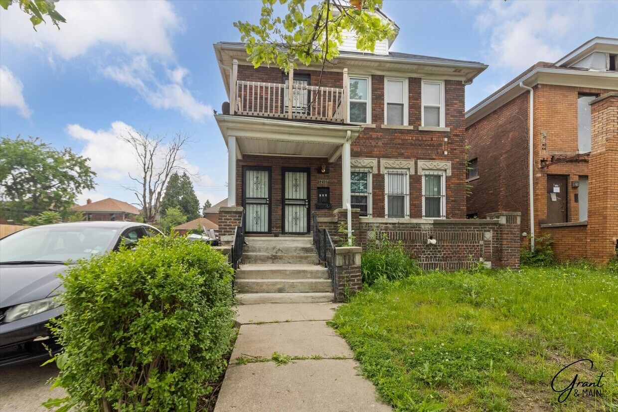 Primary Photo - 12107 Stoepel St
