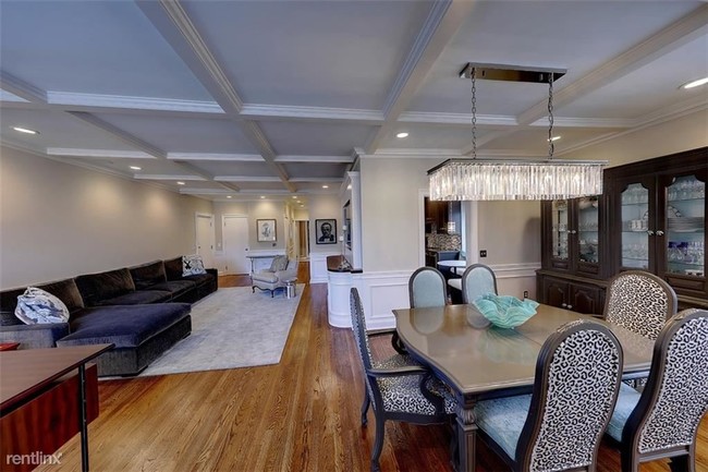 Foto del edificio - 1 br, 1 bath  - 30 Blackstone Blvd