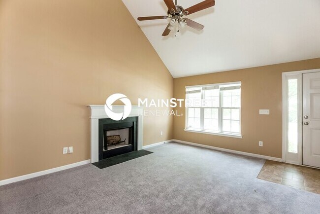 Foto del edificio - 3 Bedroom Pet-Friendly Home in Concord, NC...