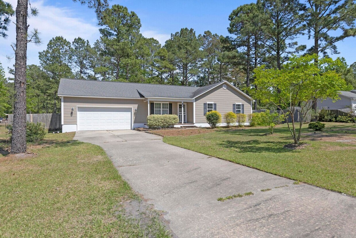 Primary Photo - 117 Brian's Woods Rd