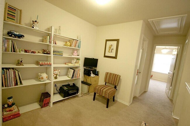 Foto del edificio - 24654 Folkstone Cir