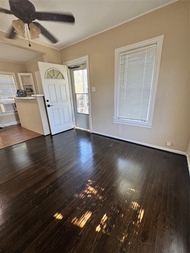 Building Photo - 4607 Canal St